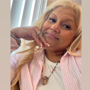 I am not selling! I am a master shopper